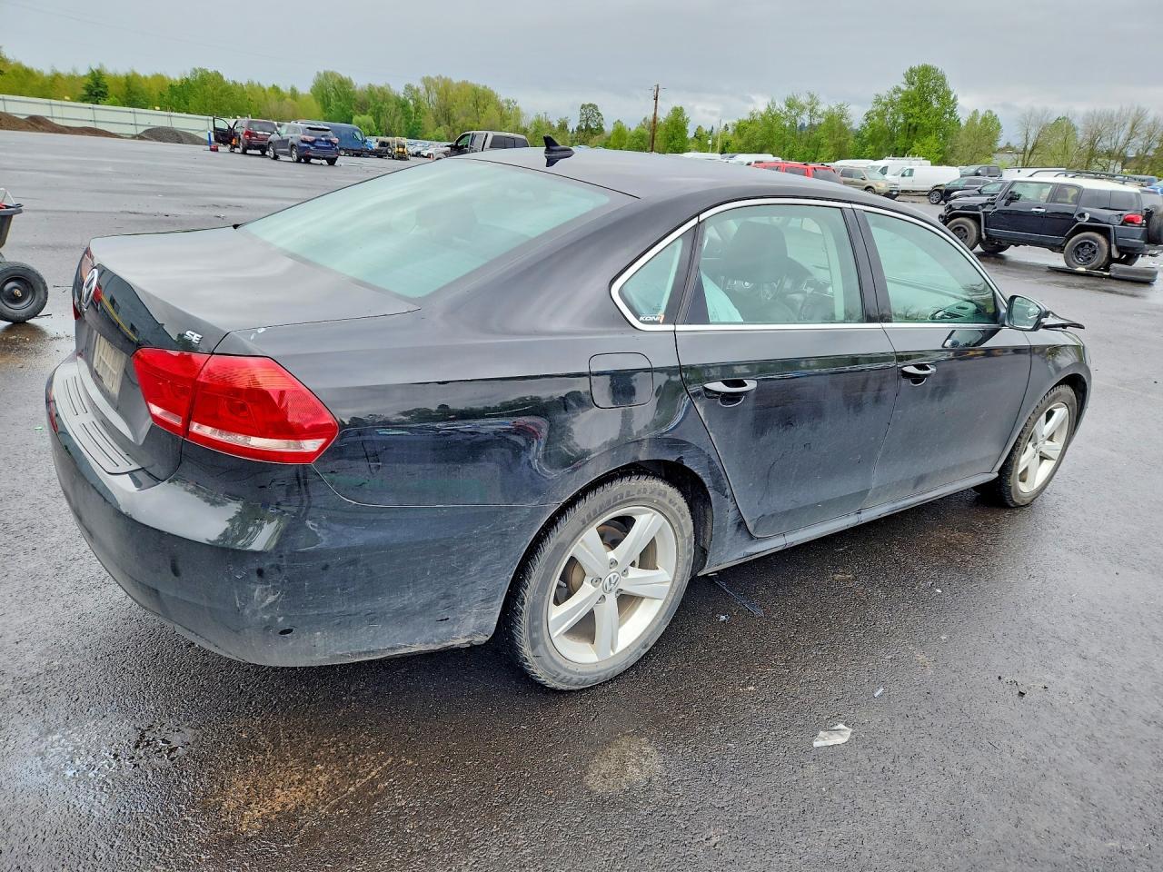 2015 Volkswagen Passat Se - Image 3