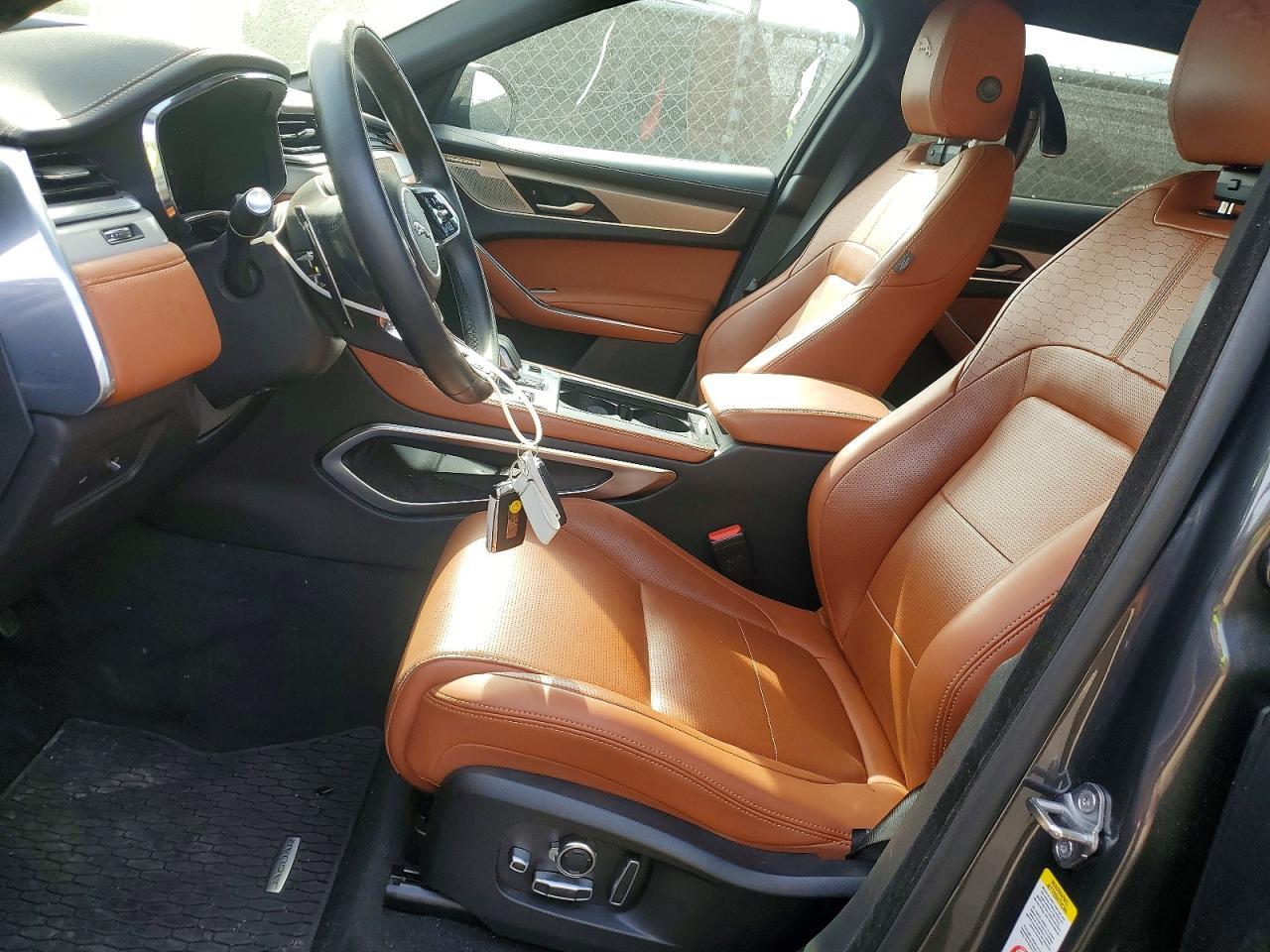2025 Jaguar F-Pace R-Dynamic S - Фото 7