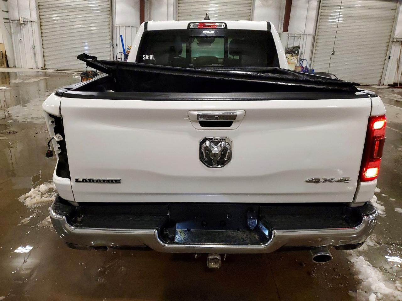 2022 Ram 1500 Laramie - Фото 6