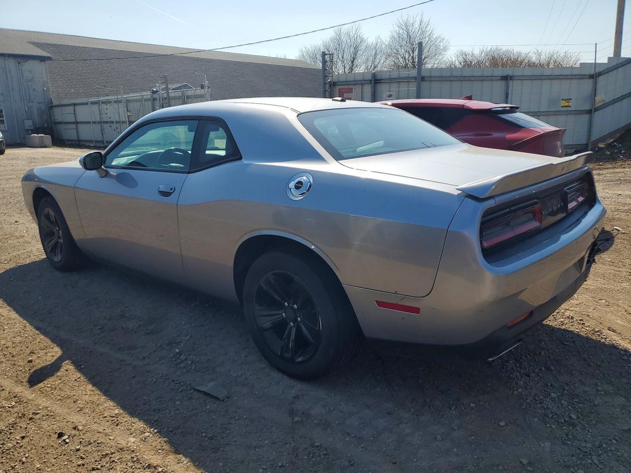 2018 Dodge Challenger Sxt - Фото 2