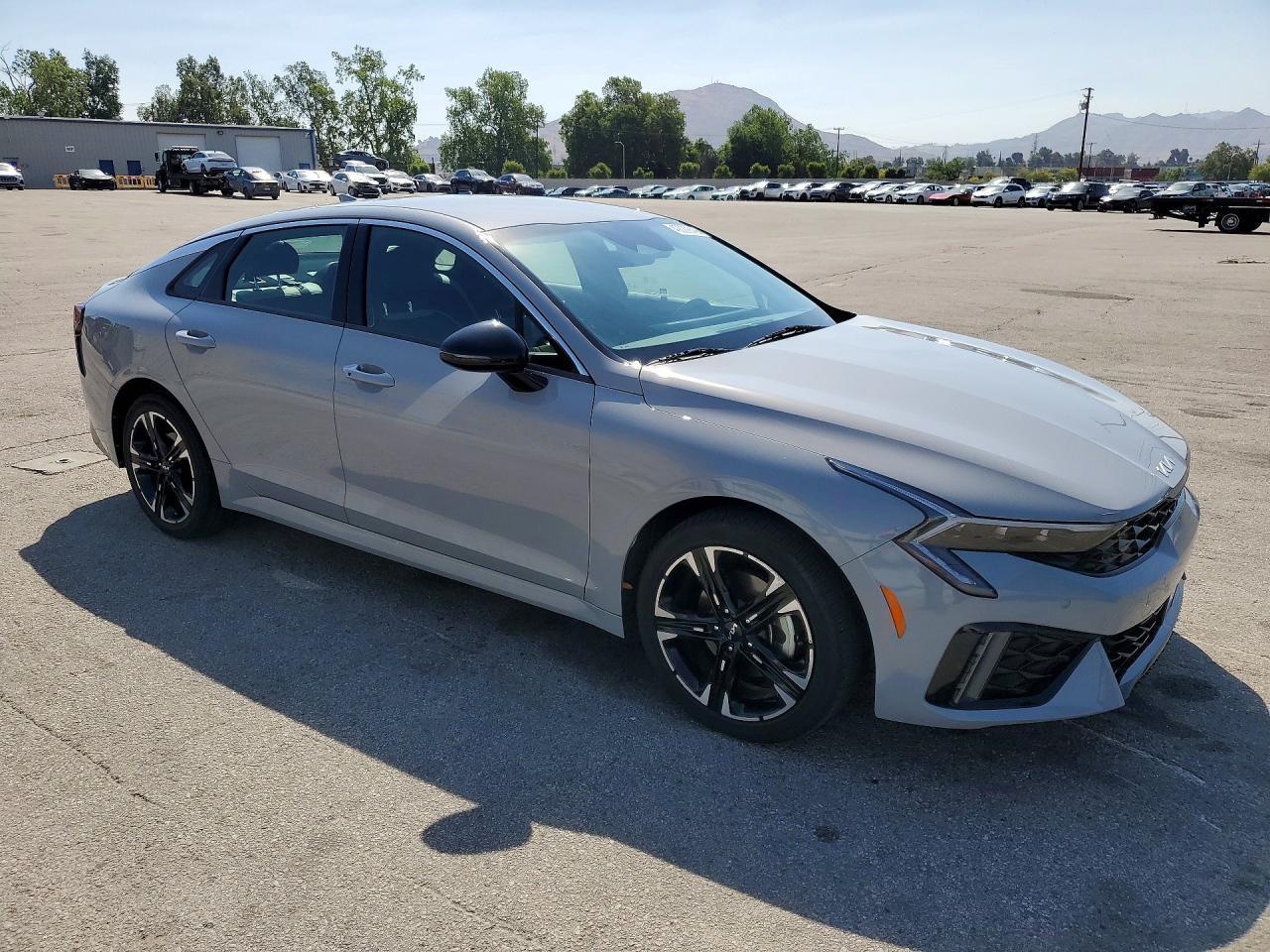 2025 Kia K5 Gt-Line - Фото 4