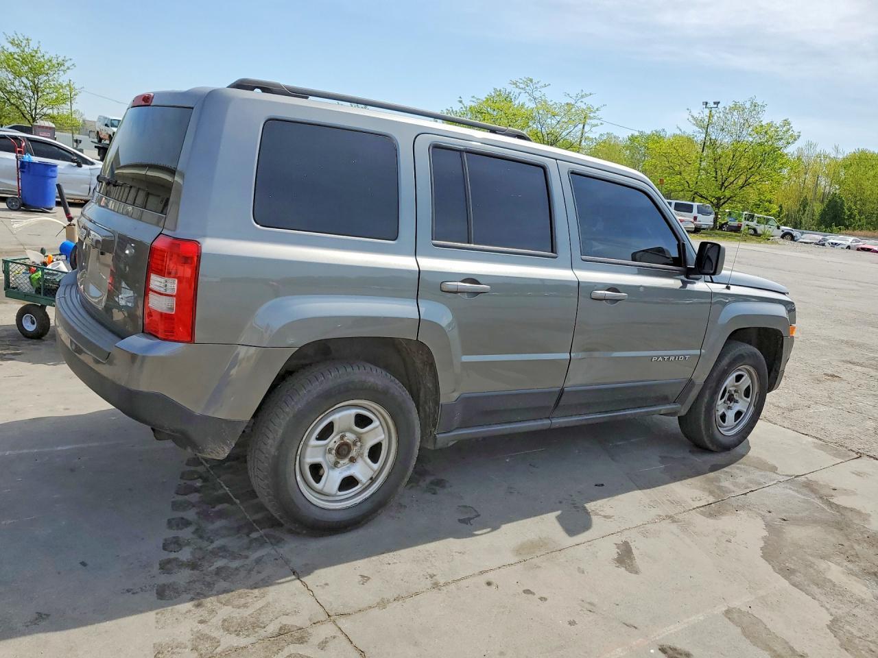 2013 Jeep Patriot Sport - Image 3