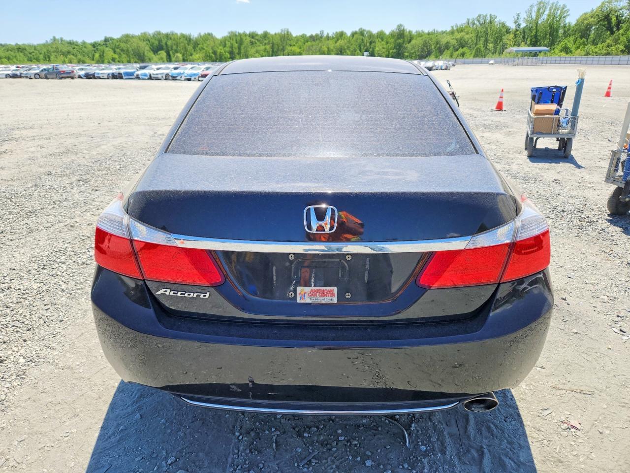 2015 Honda Accord Lx - Image 6