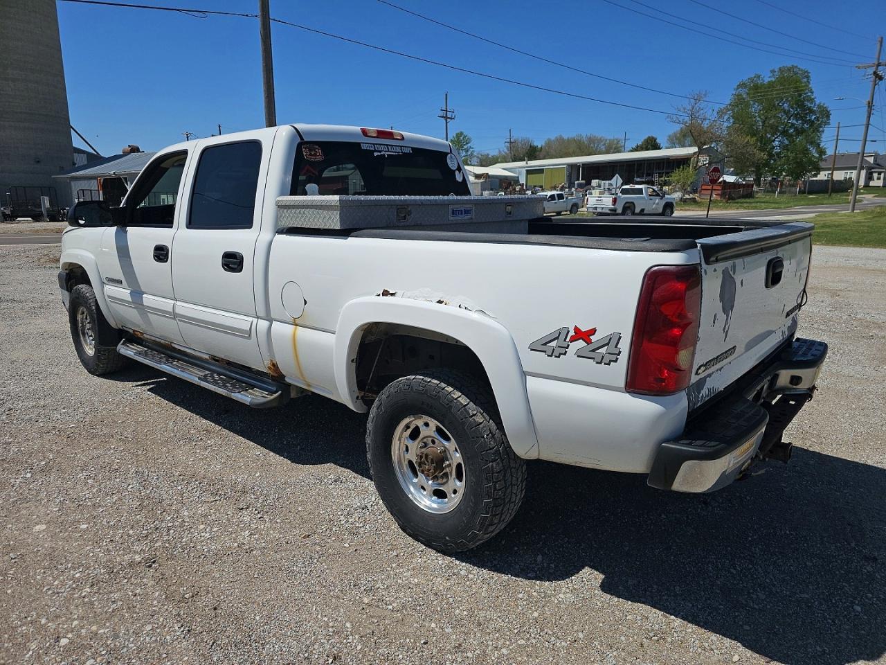 2003 Chevrolet Silverado K2500 Heavy Duty - Фото 3