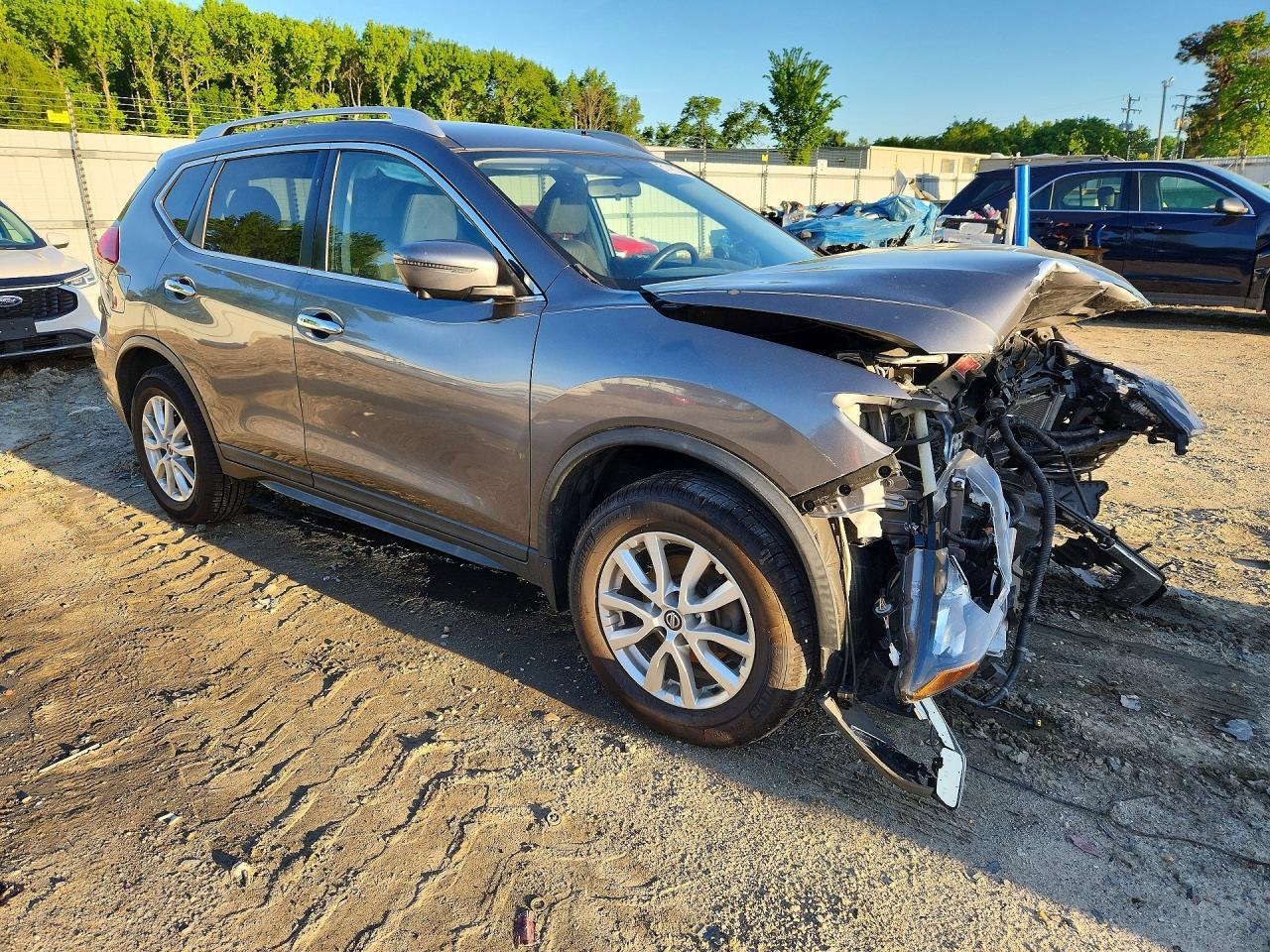 2017 Nissan Rogue Sv - Фото 4
