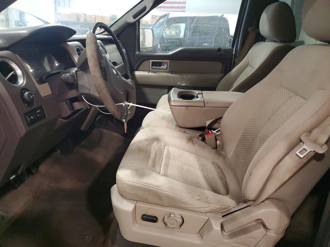 2010 Ford F150 Supercrew - Image 7