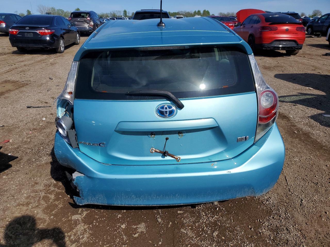 2013 Toyota Prius C Four - Image 6
