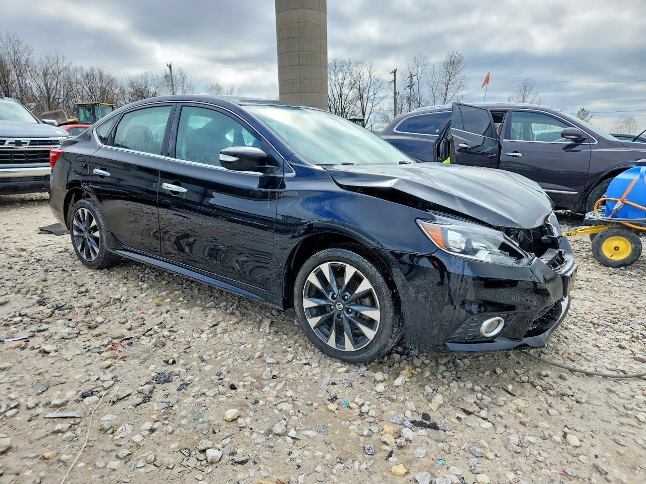 2019 Nissan Sentra Sr - Image 4