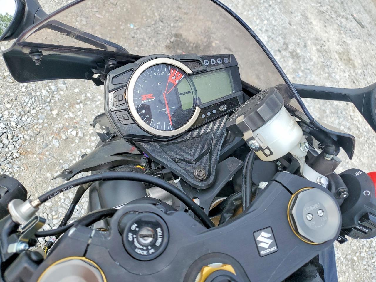 2026 Suzuki Gsx-R750 - Фото 7