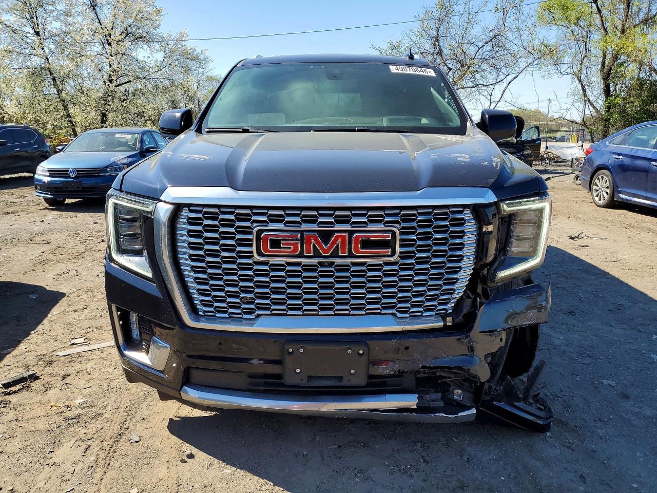 2021 GMC Yukon Denali - Фото 5
