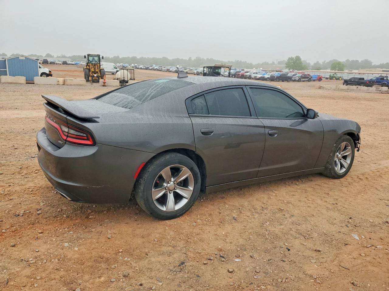 2016 Dodge Charger Sxt - Фото 3