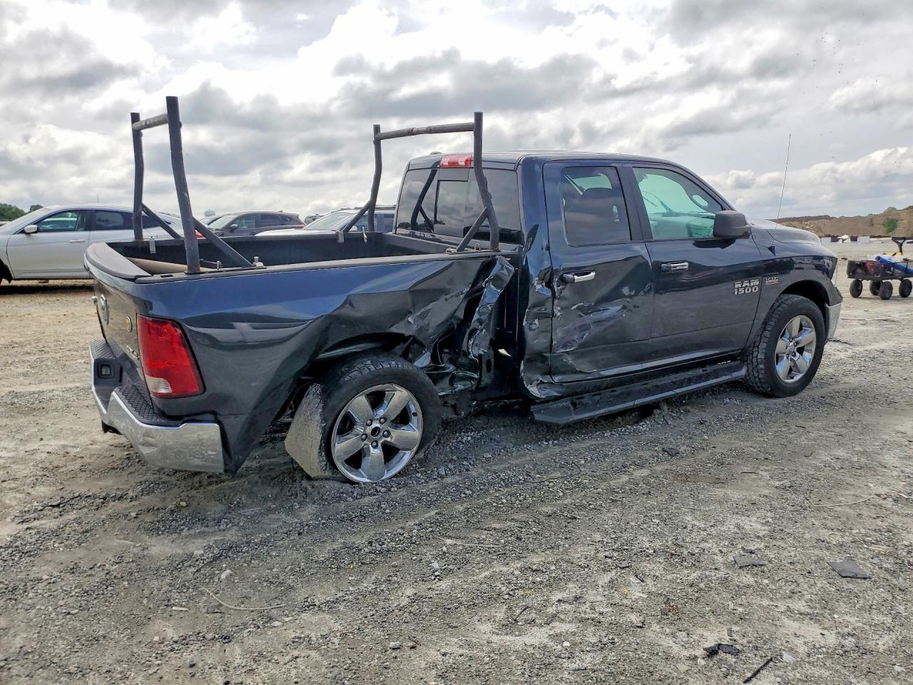 2014 Ram 1500 Slt - Image 3