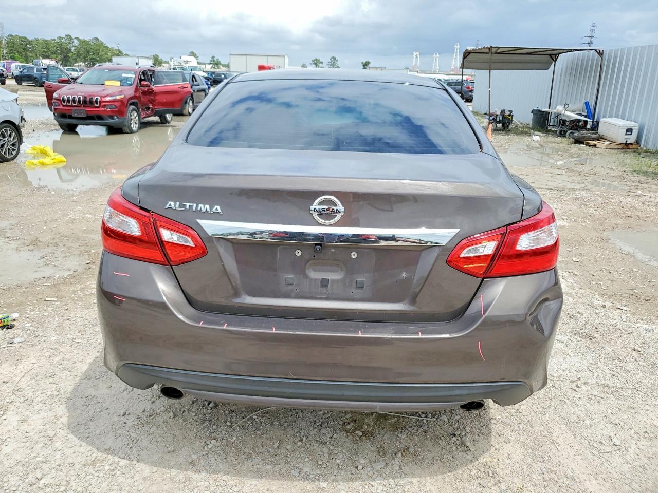 2017 Nissan Altima 2.5 S - Фото 6