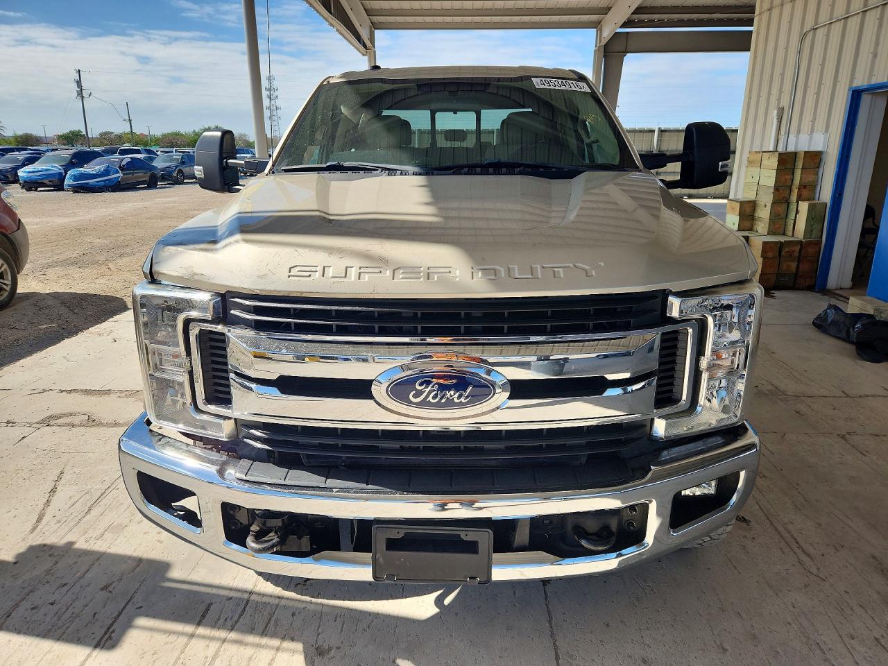 2018 Ford F250 Super Duty - Image 5