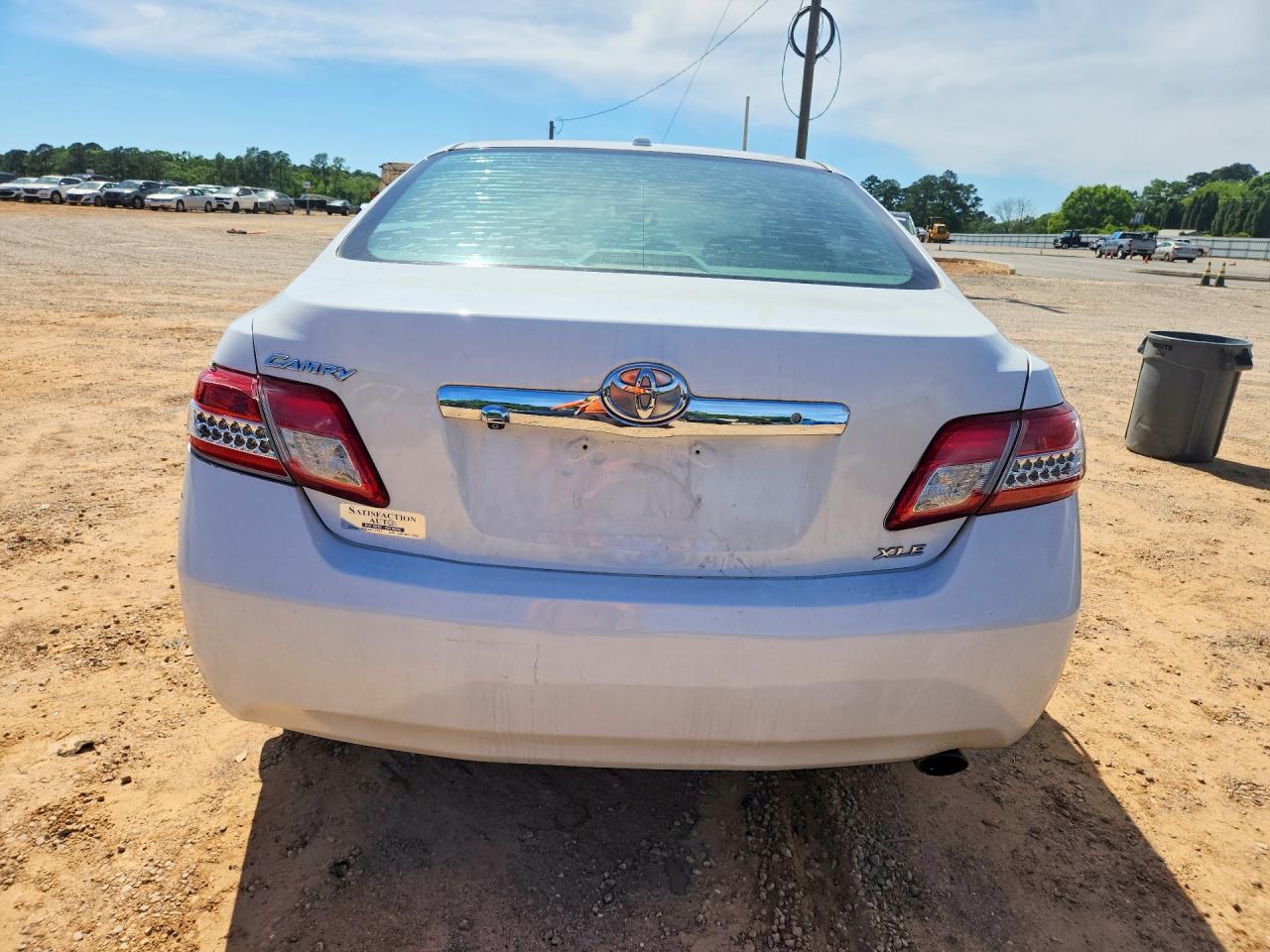 2010 Toyota Camry Xle - Фото 6