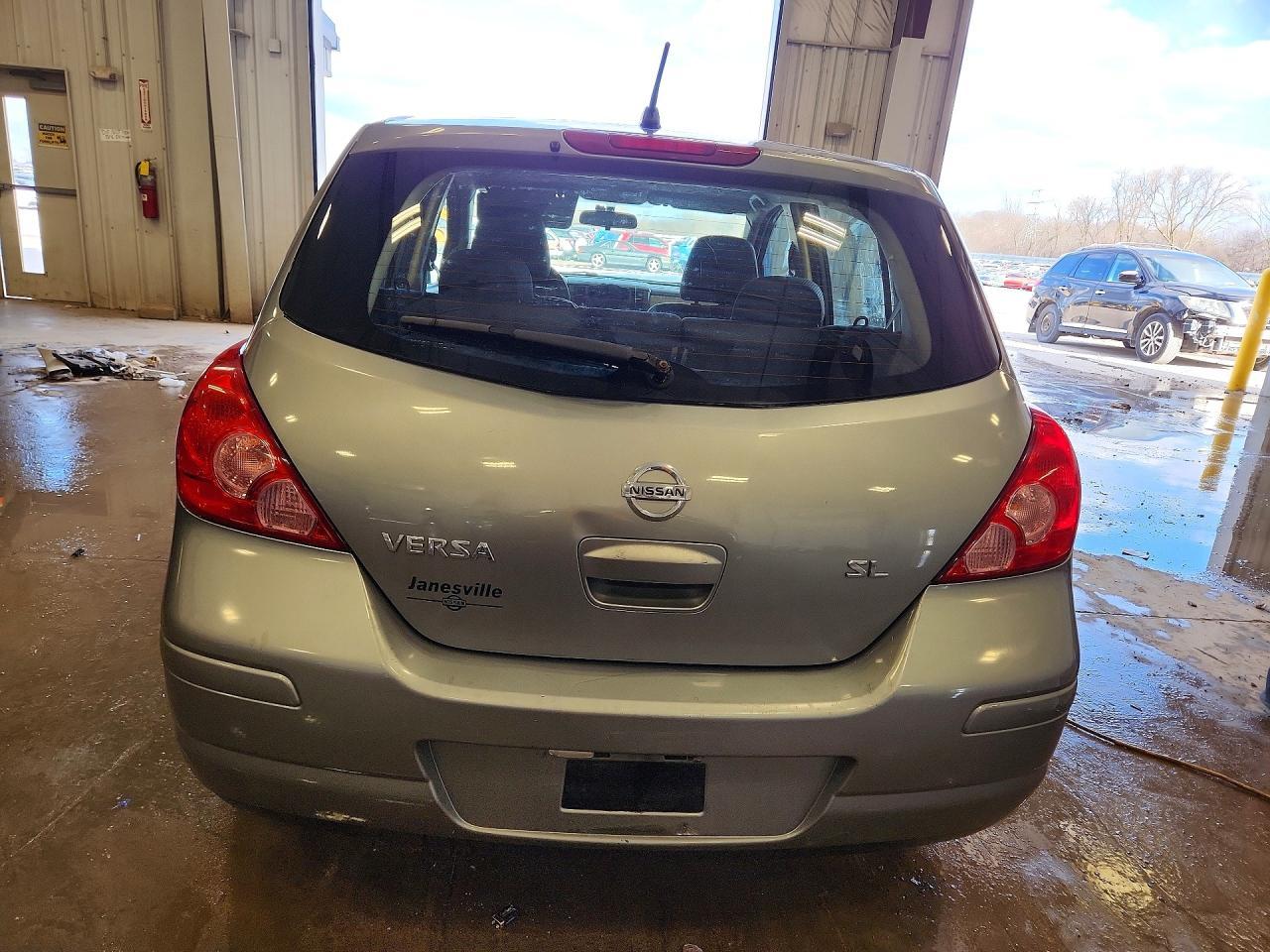 2008 Nissan Versa 1.8 S - Фото 6