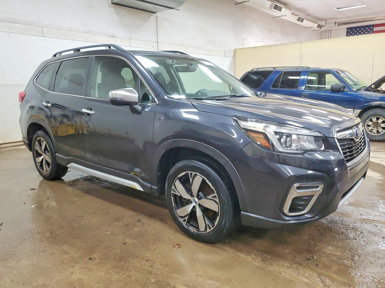 2019 Subaru Forester Touring - Фото 4
