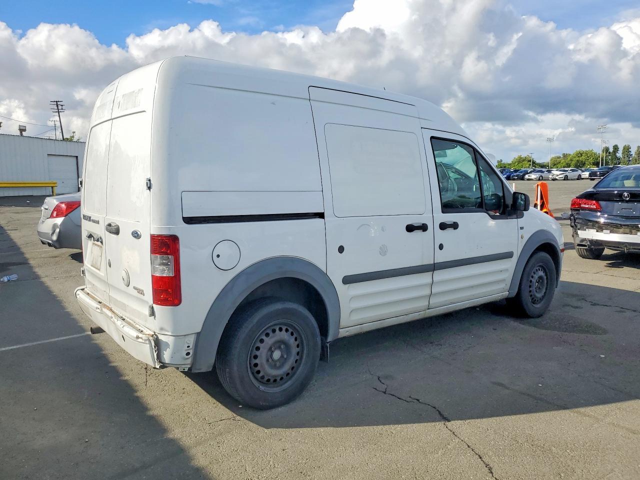 2013 Ford Transit Connect Xlt - Image 3