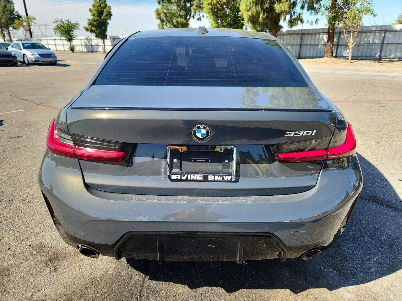 2026 BMW 330I - Фото 6