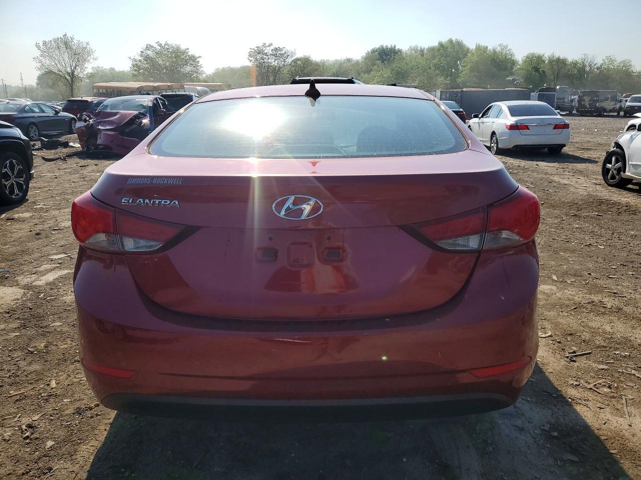 2014 Hyundai Elantra Se - Фото 6
