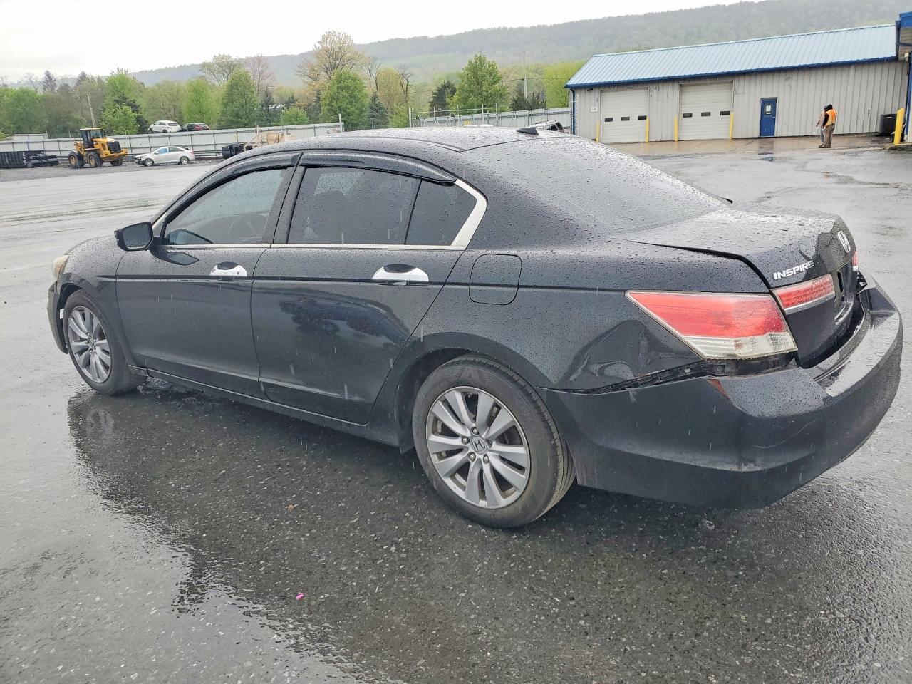 2011 Honda Accord Exl - Image 2