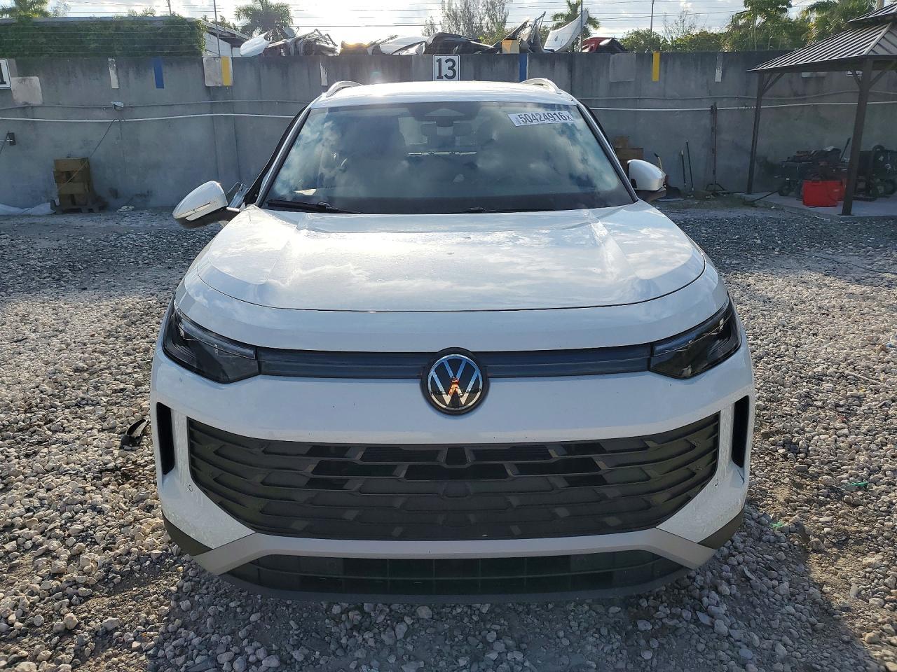 2025 Volkswagen Tiguan S - Image 5