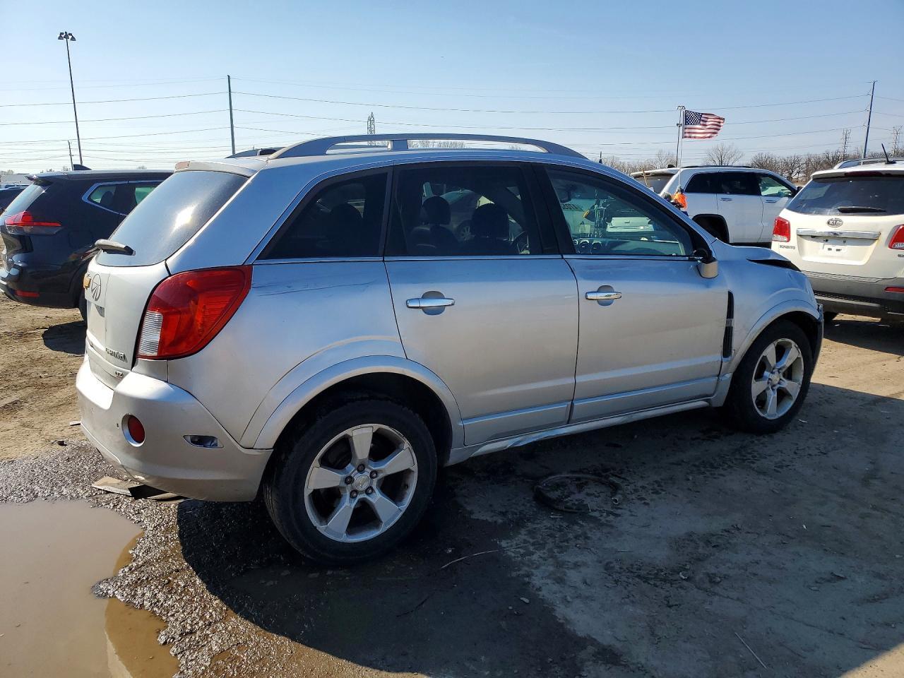 2014 Chevrolet Captiva Ltz - Image 3