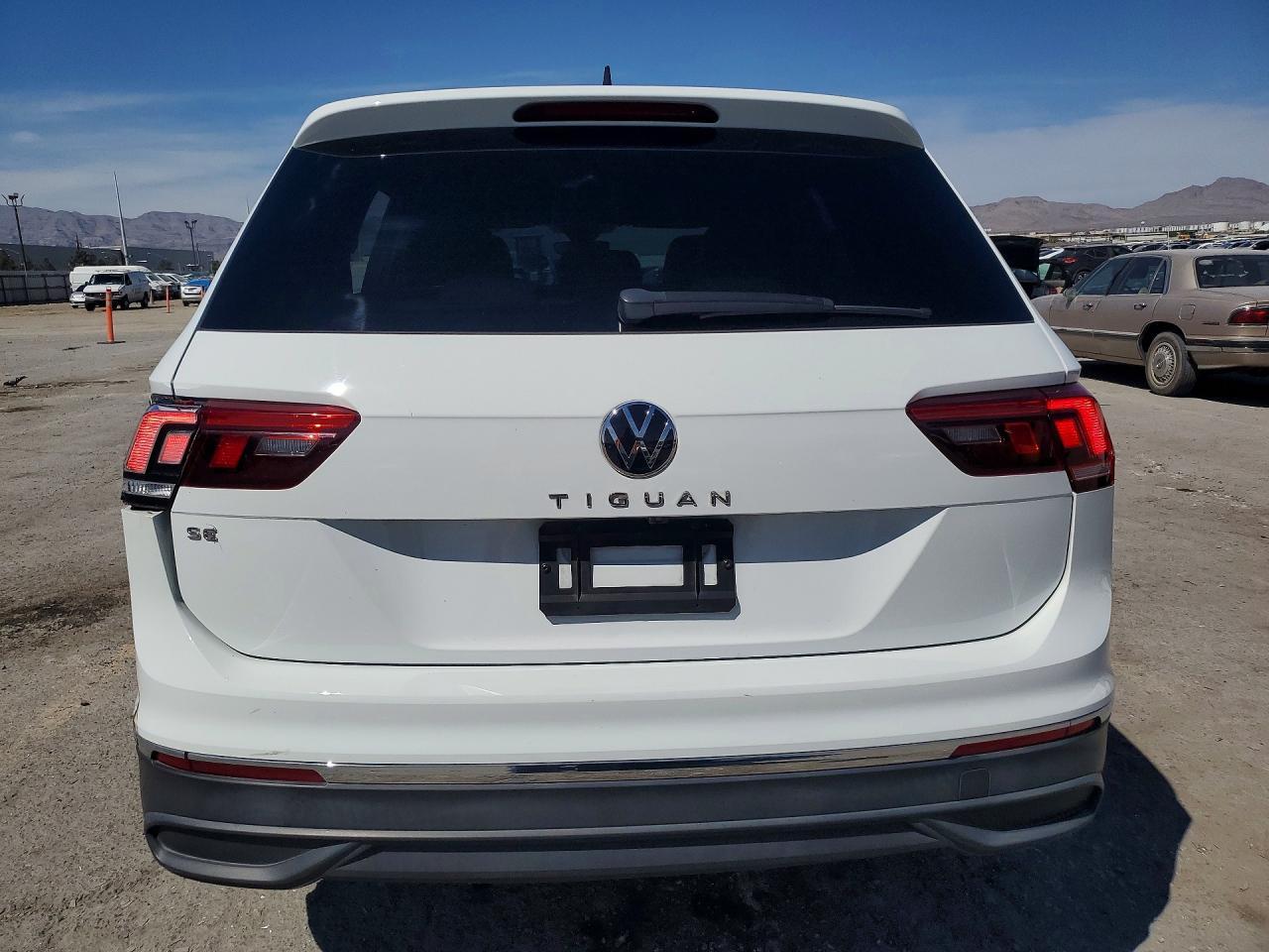 2022 Volkswagen Tiguan Se - Фото 6