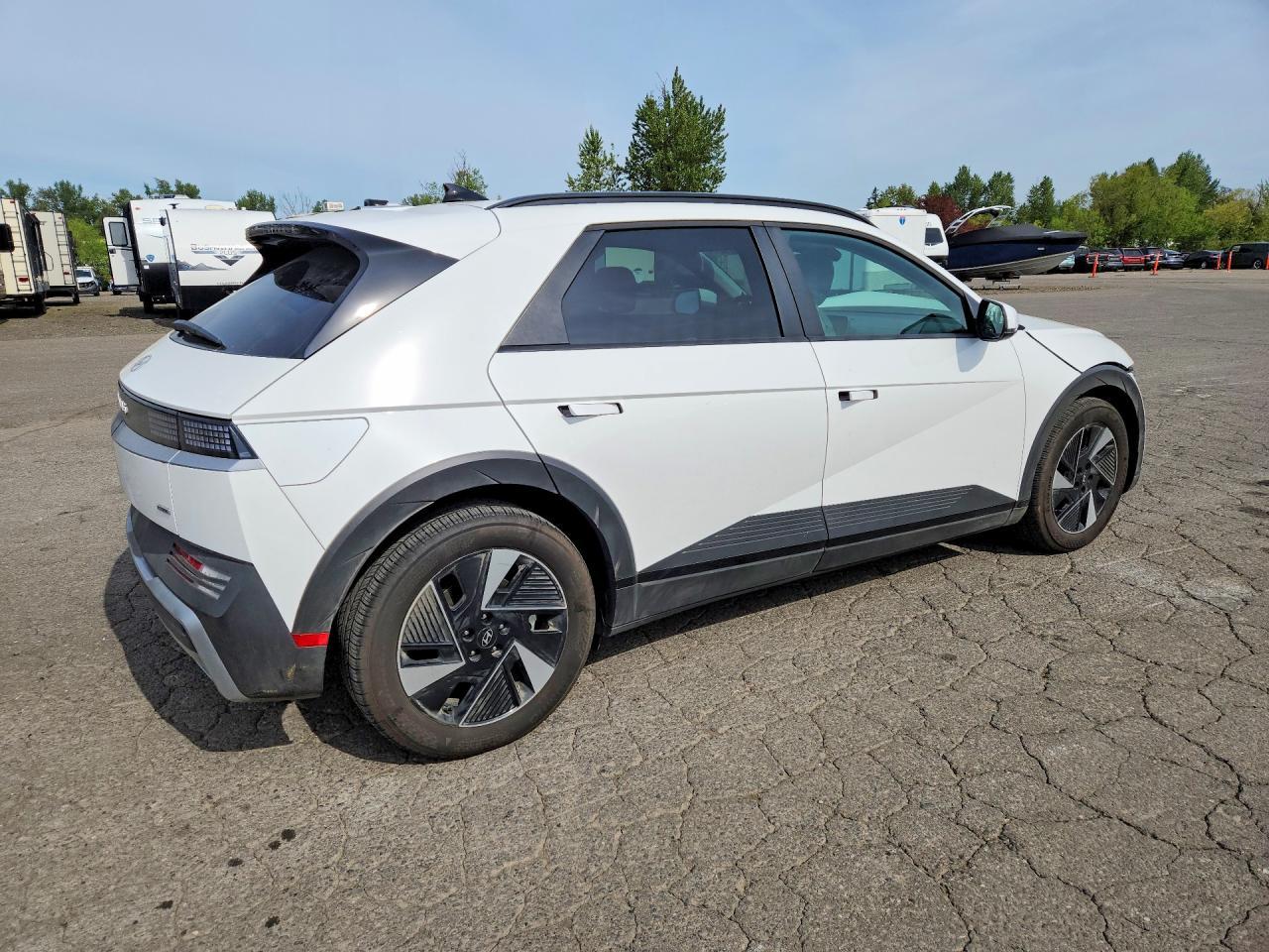 2025 Hyundai Ioniq 5 Sel - Image 3