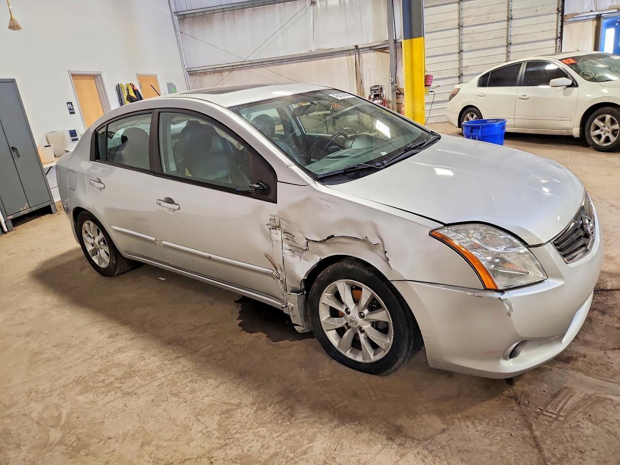 2012 Nissan Sentra 2.0 - Фото 4