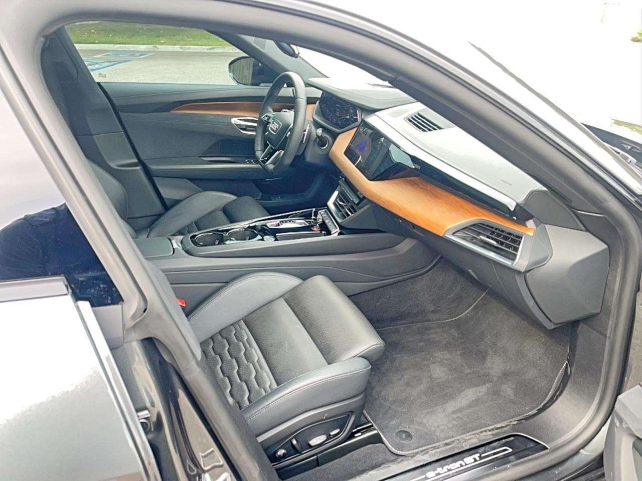 2024 Audi E-Tron Gt Premium Plus - Фото 5