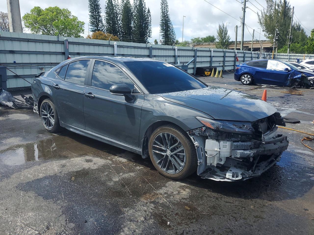 2025 Toyota Camry Se - Фото 4