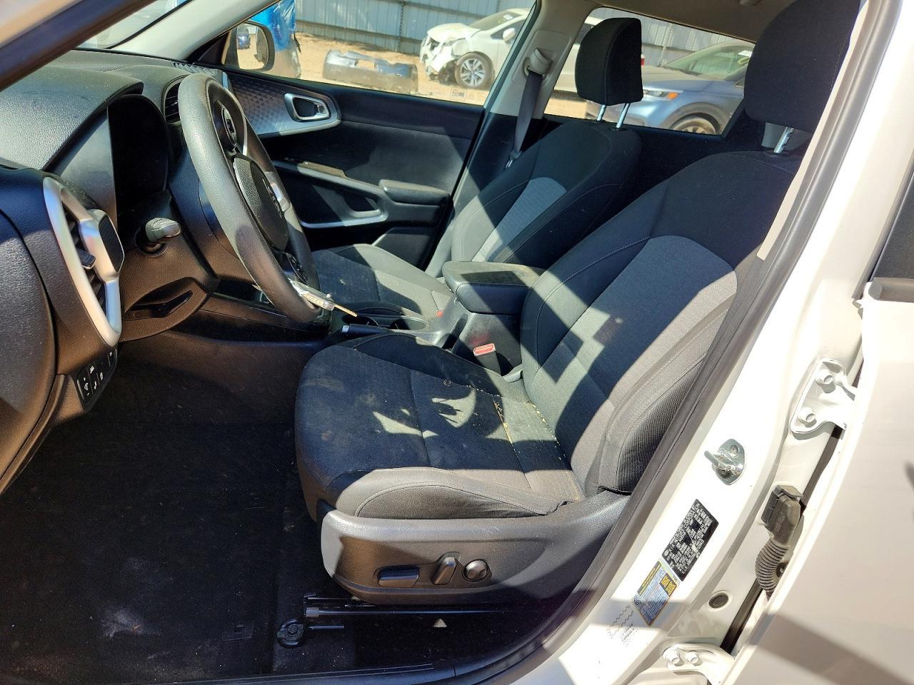 2021 Kia Soul S - Фото 7