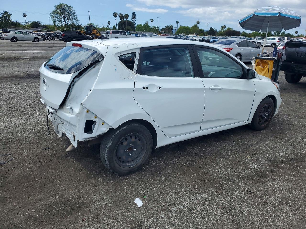 2016 Hyundai Accent Se - Image 3