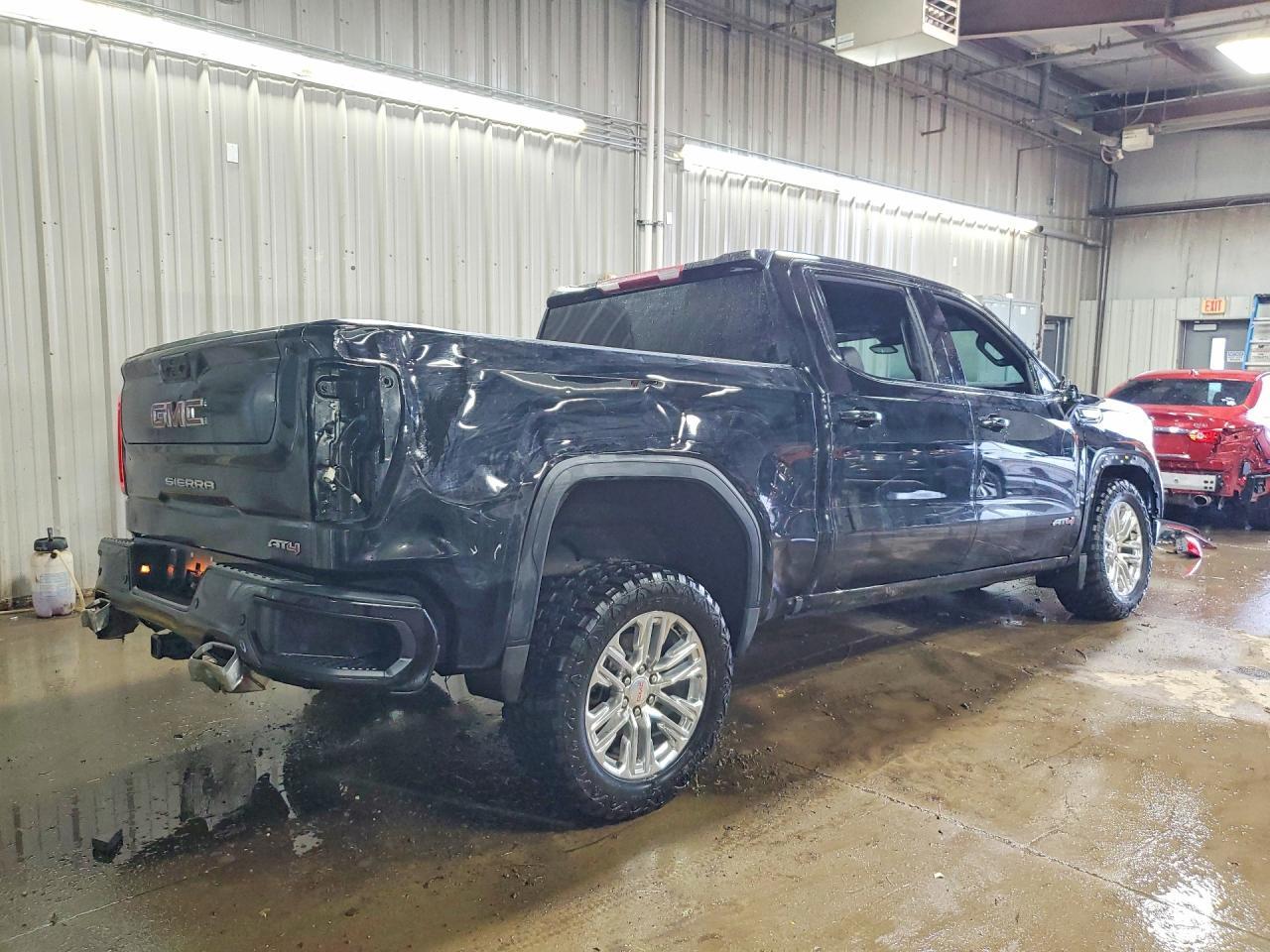 2024 GMC Sierra K1500 At4 - Image 3