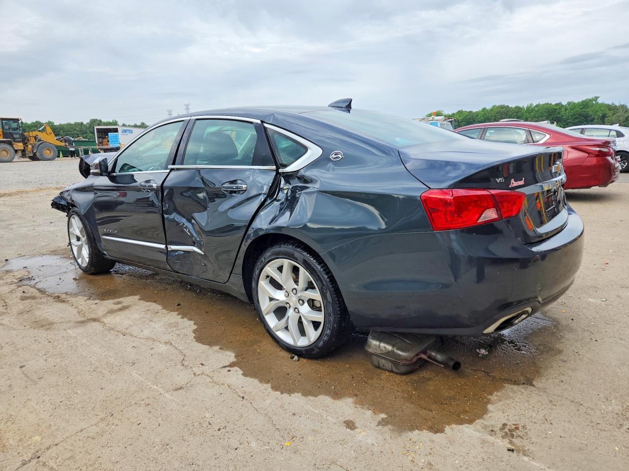 2018 Chevrolet Impala Premier - Image 2