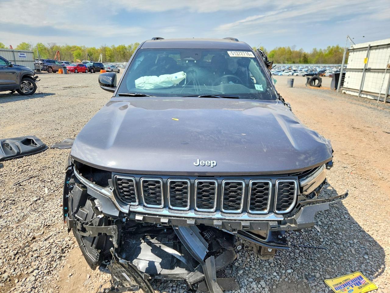 2025 Jeep Grand Cherokee Laredo - Image 5