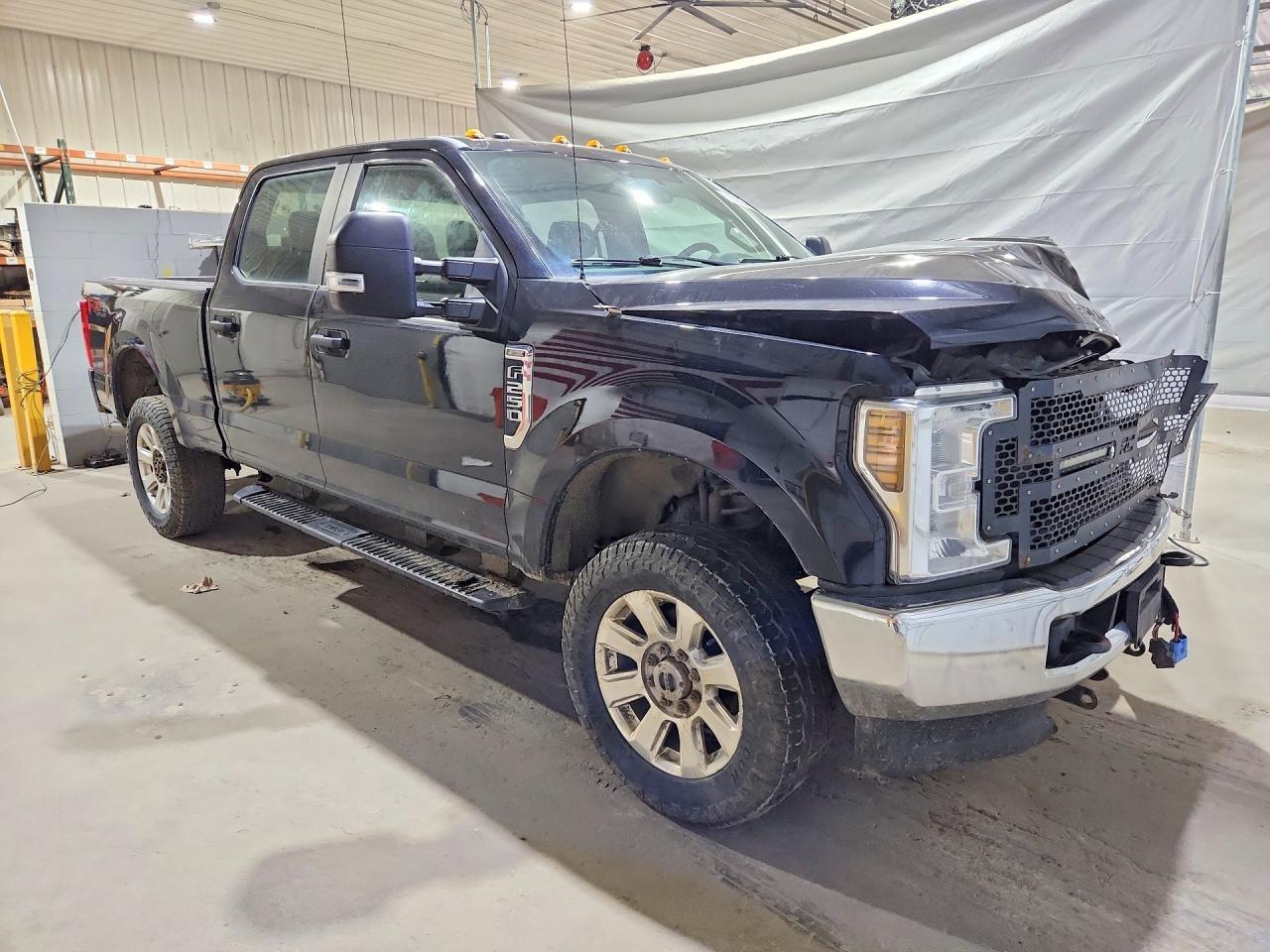 2019 Ford F250 Super Duty - Фото 4
