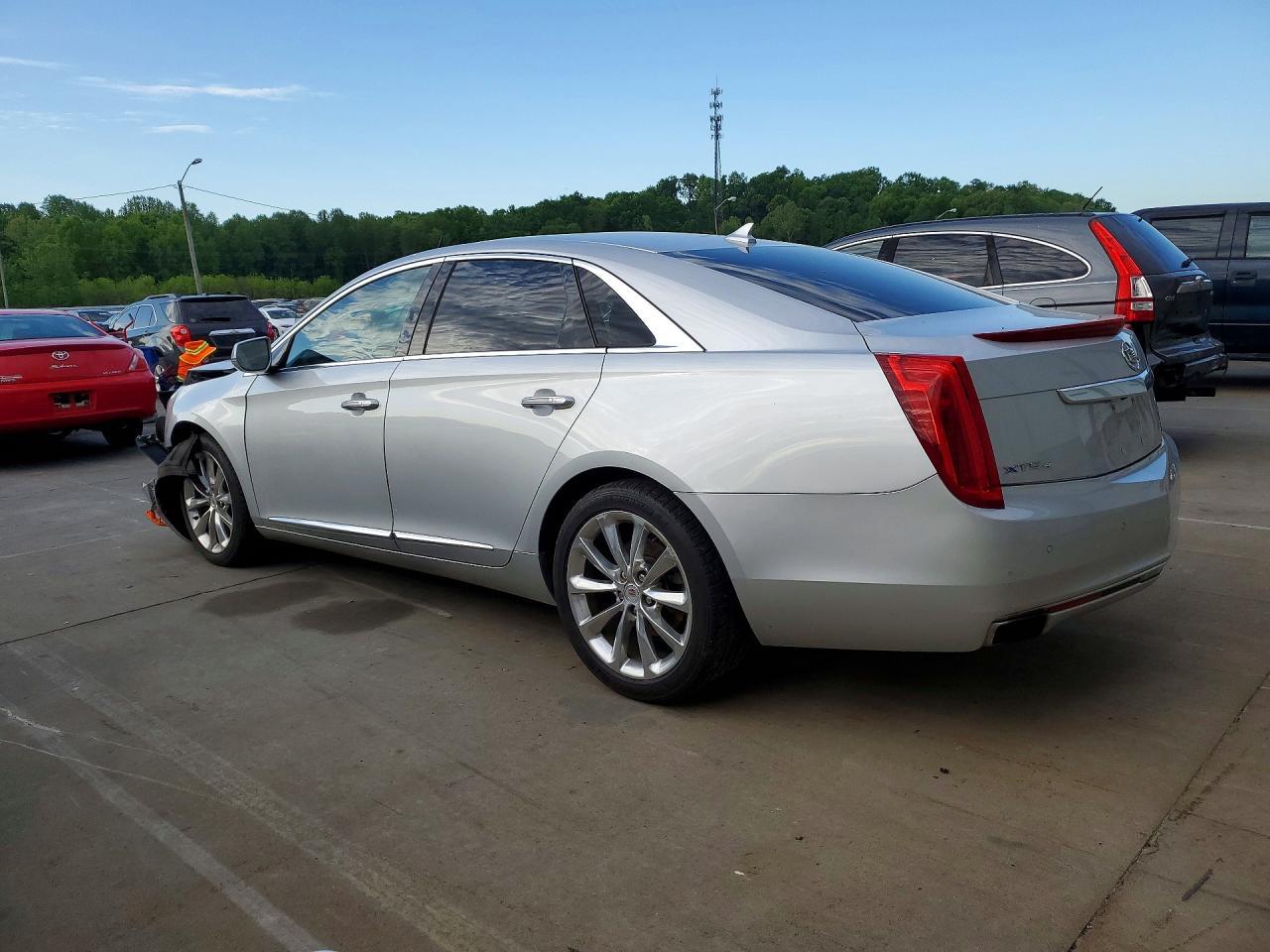 2013 Cadillac Xts Premium Collection - Image 2