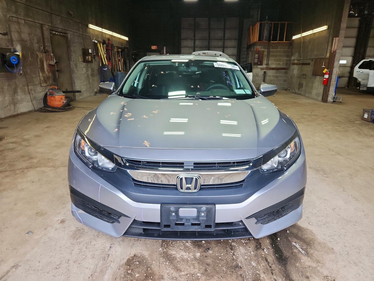 2018 Honda Civic Ex - Image 5