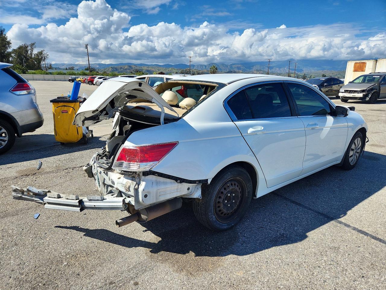 2010 Honda Accord Lx - Image 3