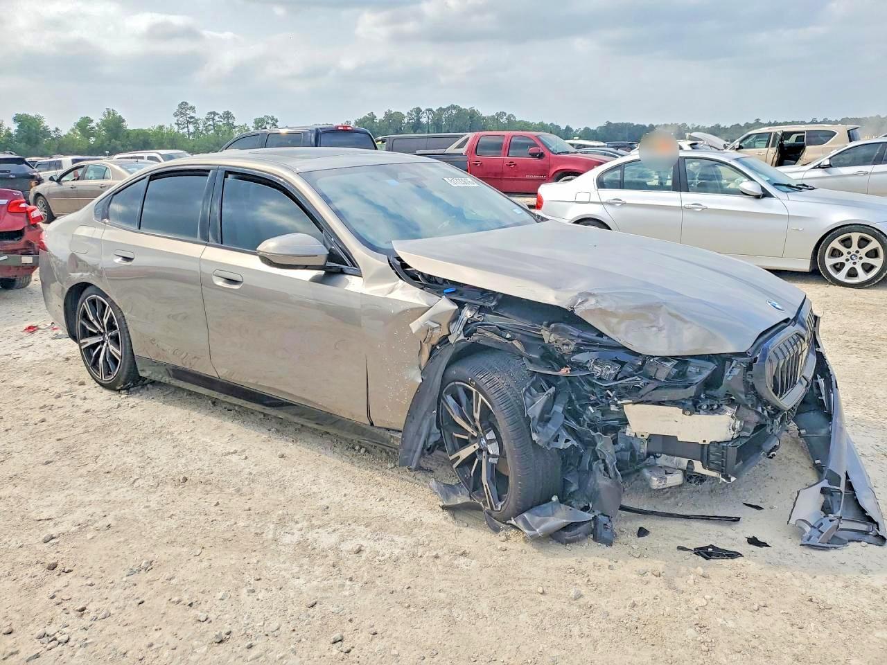 2026 BMW 530 I - Фото 4
