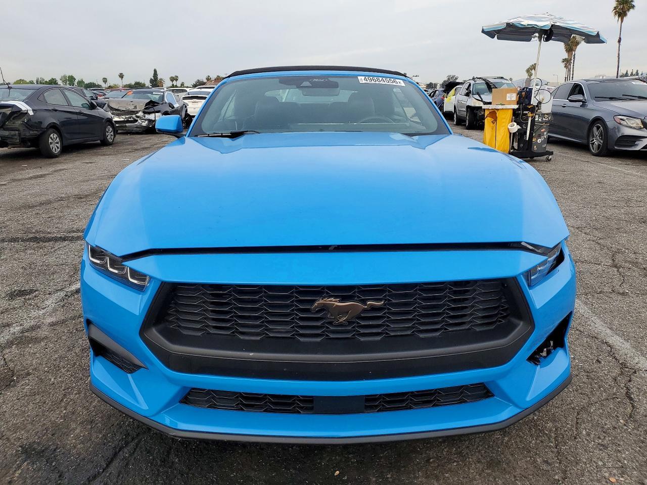 2025 Ford Mustang - Фото 5