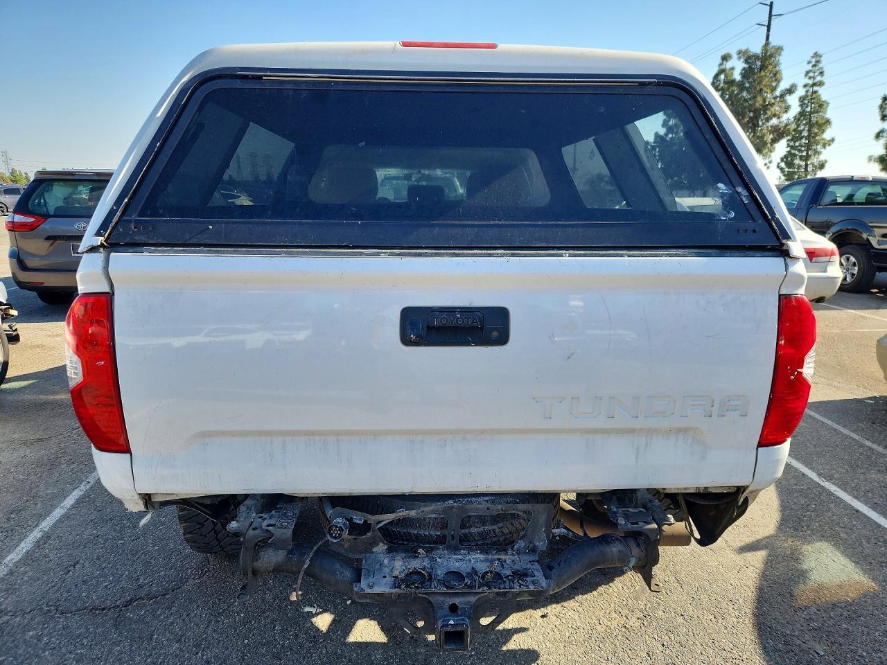 2016 Toyota Tundra Sr - Image 6
