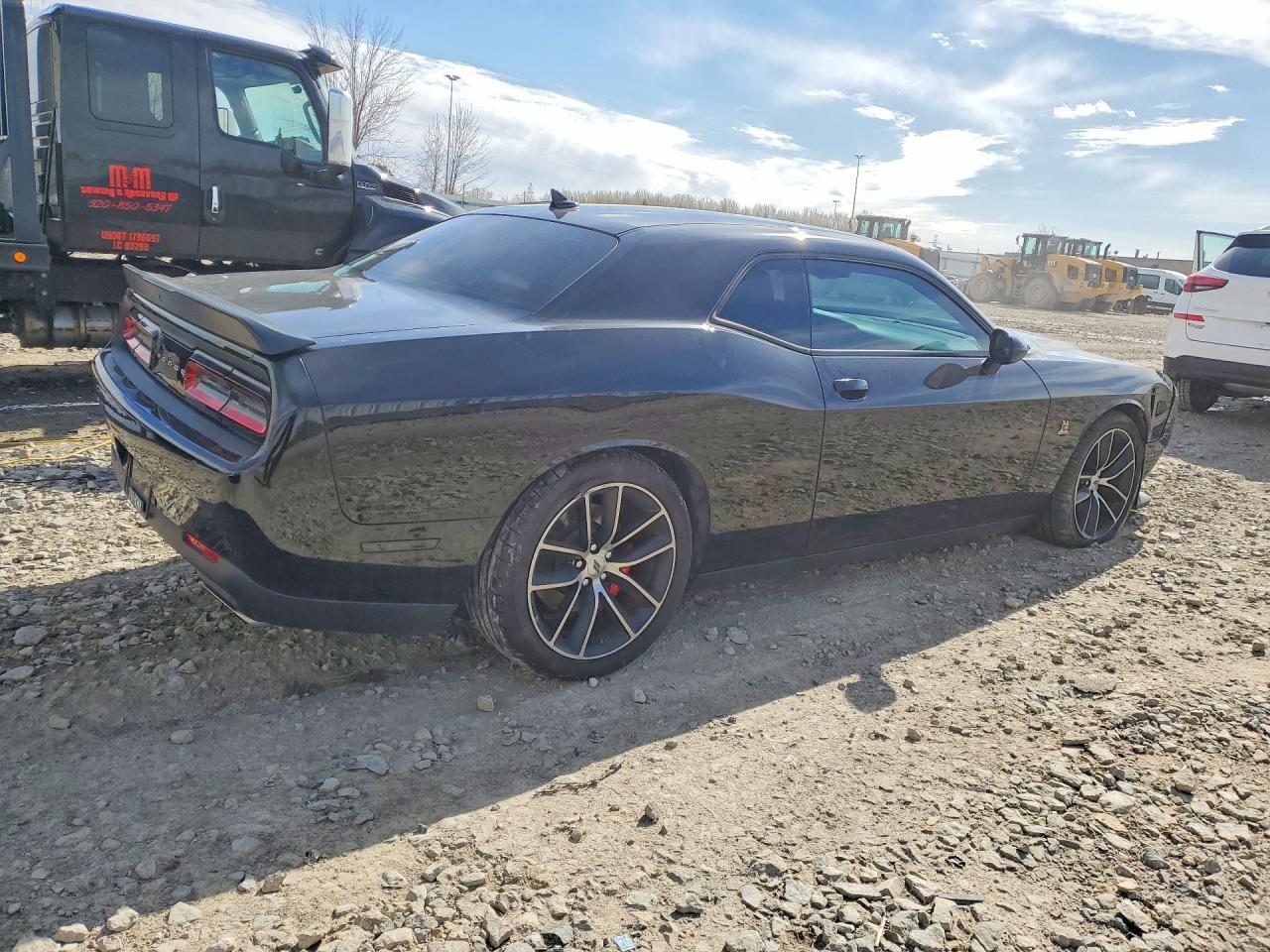 2018 Dodge Challenger R - Image 3