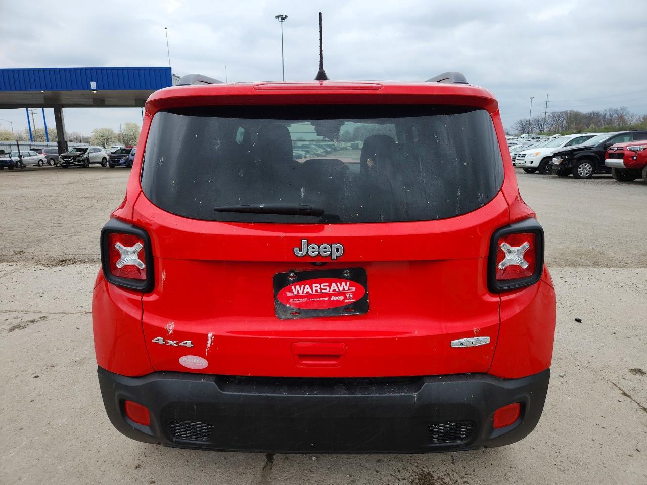 2018 Jeep Renegade Latitude - Image 6