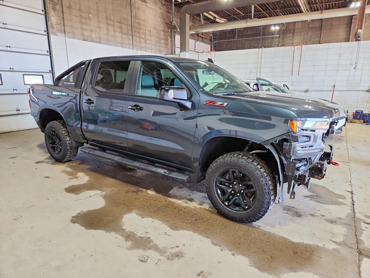 2019 Chevrolet Silverado K1500 Lt Trail Boss - Image 4