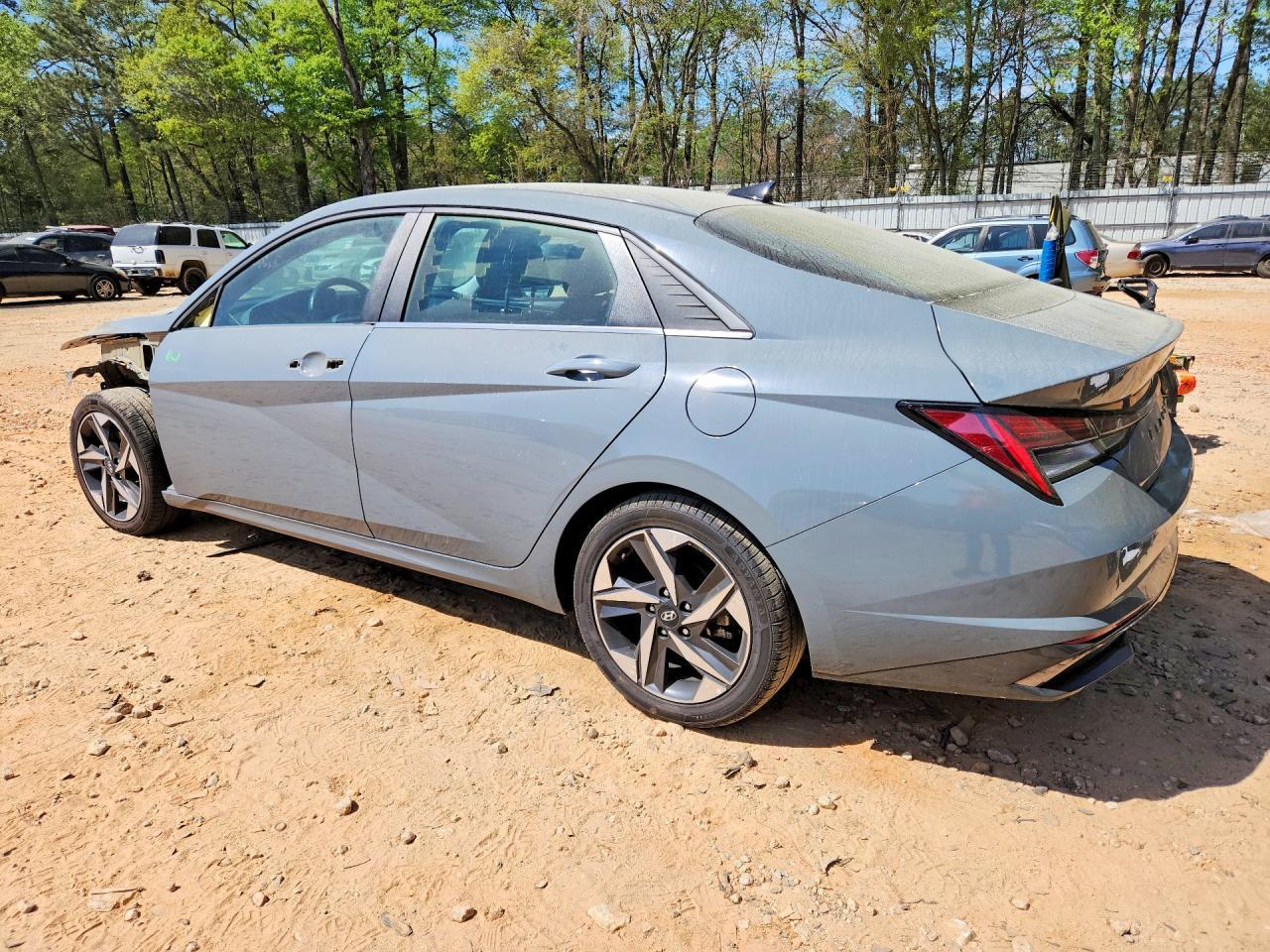 2021 Hyundai Elantra Hybrid Limited - Фото 2