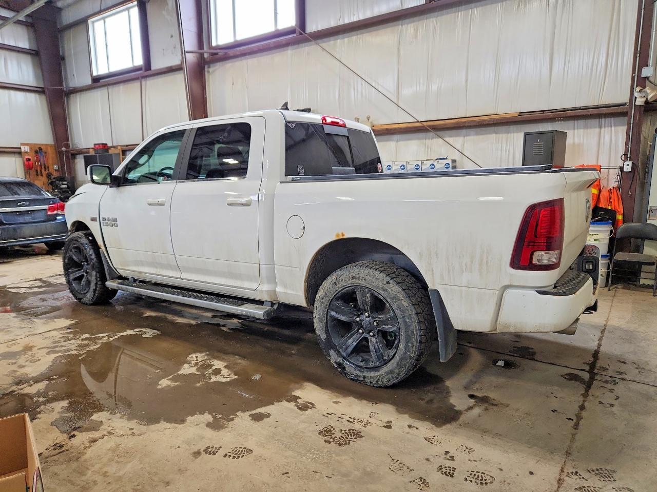 2018 Ram 1500 Sport - Фото 2
