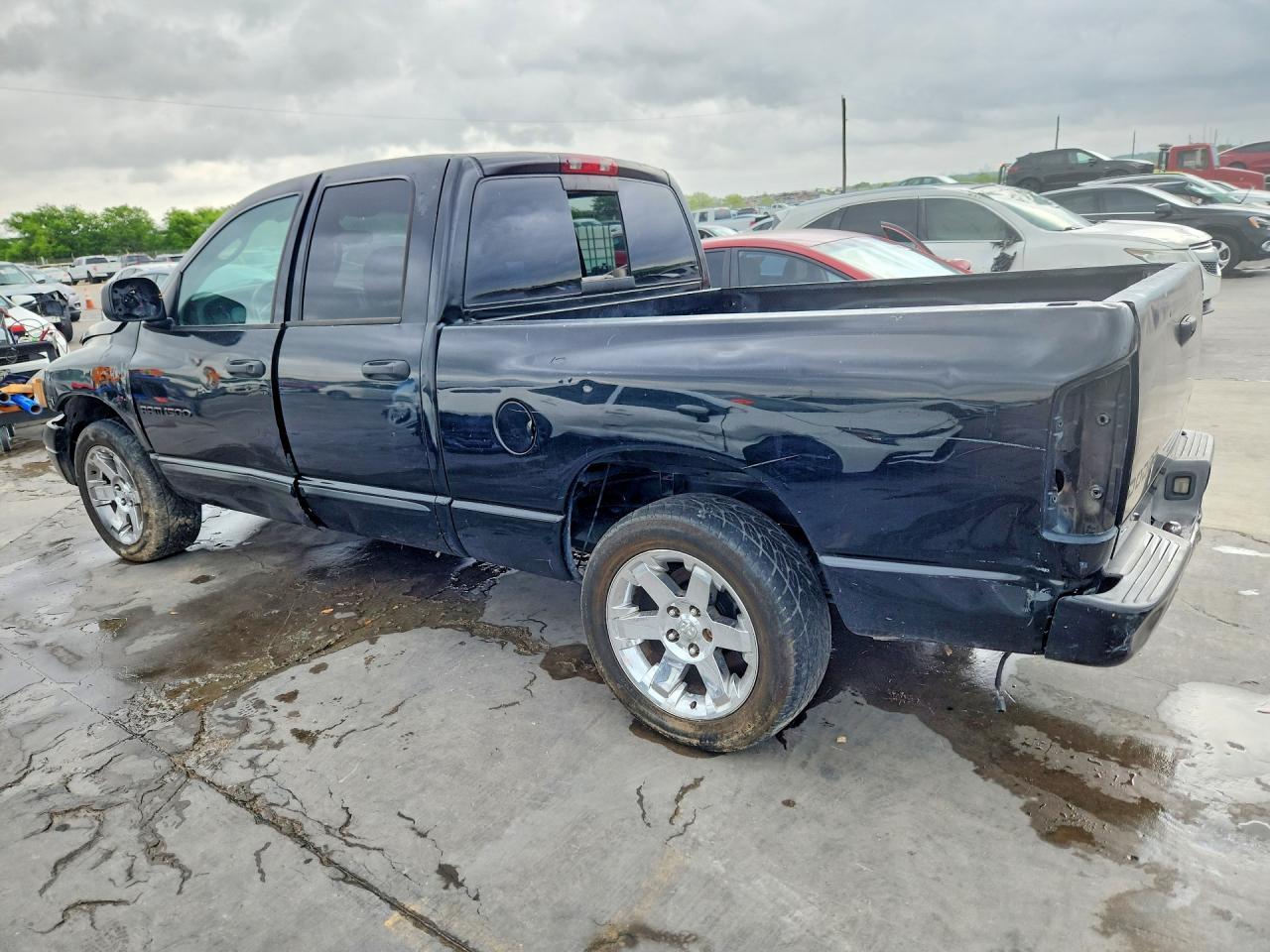 2005 Dodge Ram 1500 St - Фото 2